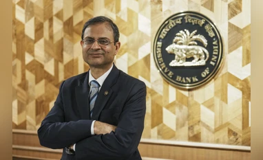 RBI Governor Submits Inflation Targeting Review to Government Ahead of March Deadline