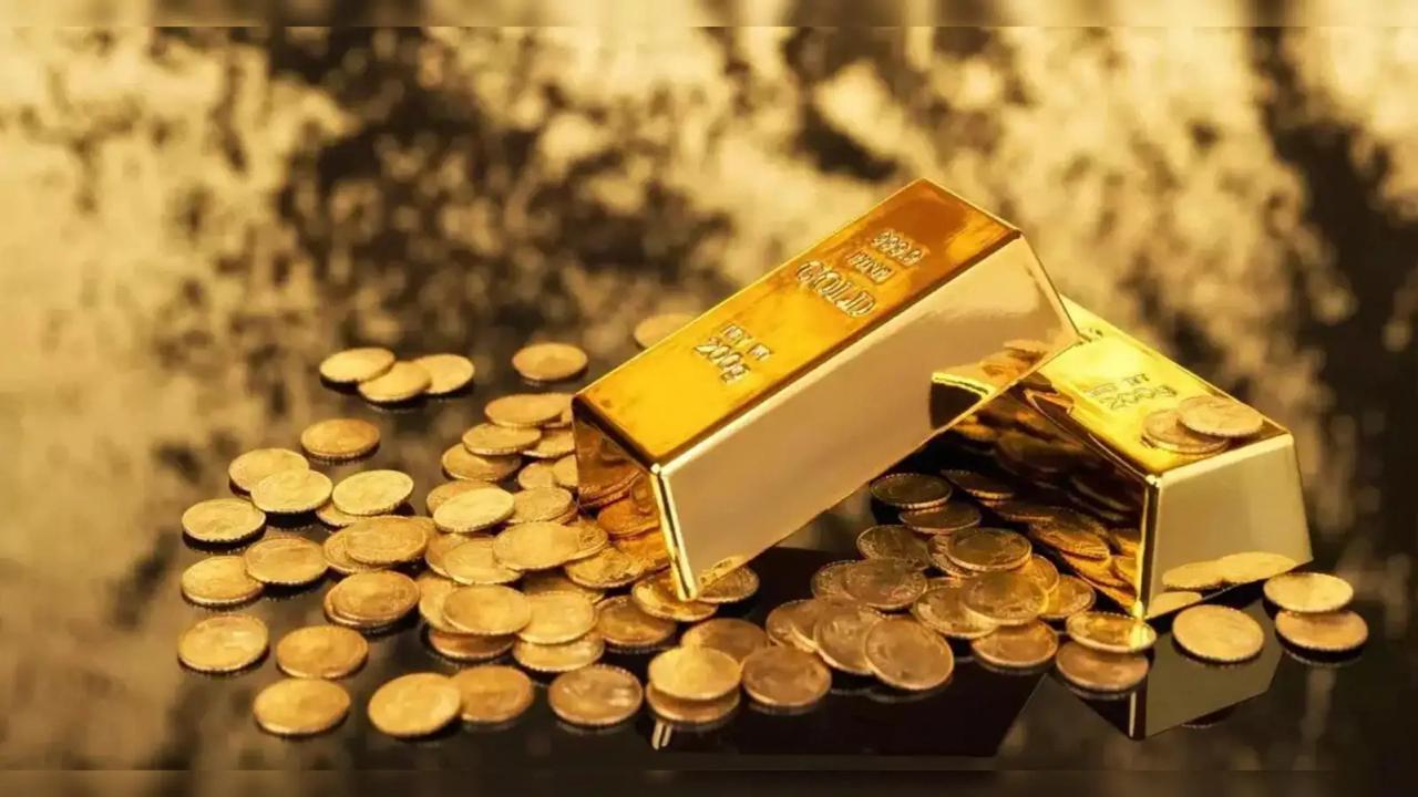 Gold Prices Hold Steady; Silver Maintains ₹260/Gram Benchmark