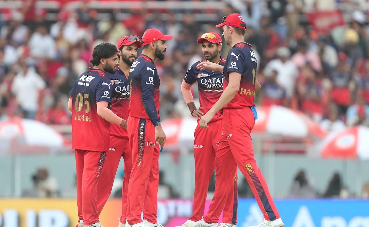 RCB Dominate Delhi As Bhuvneshwar And Hazlewood Power Massive NRR Boost