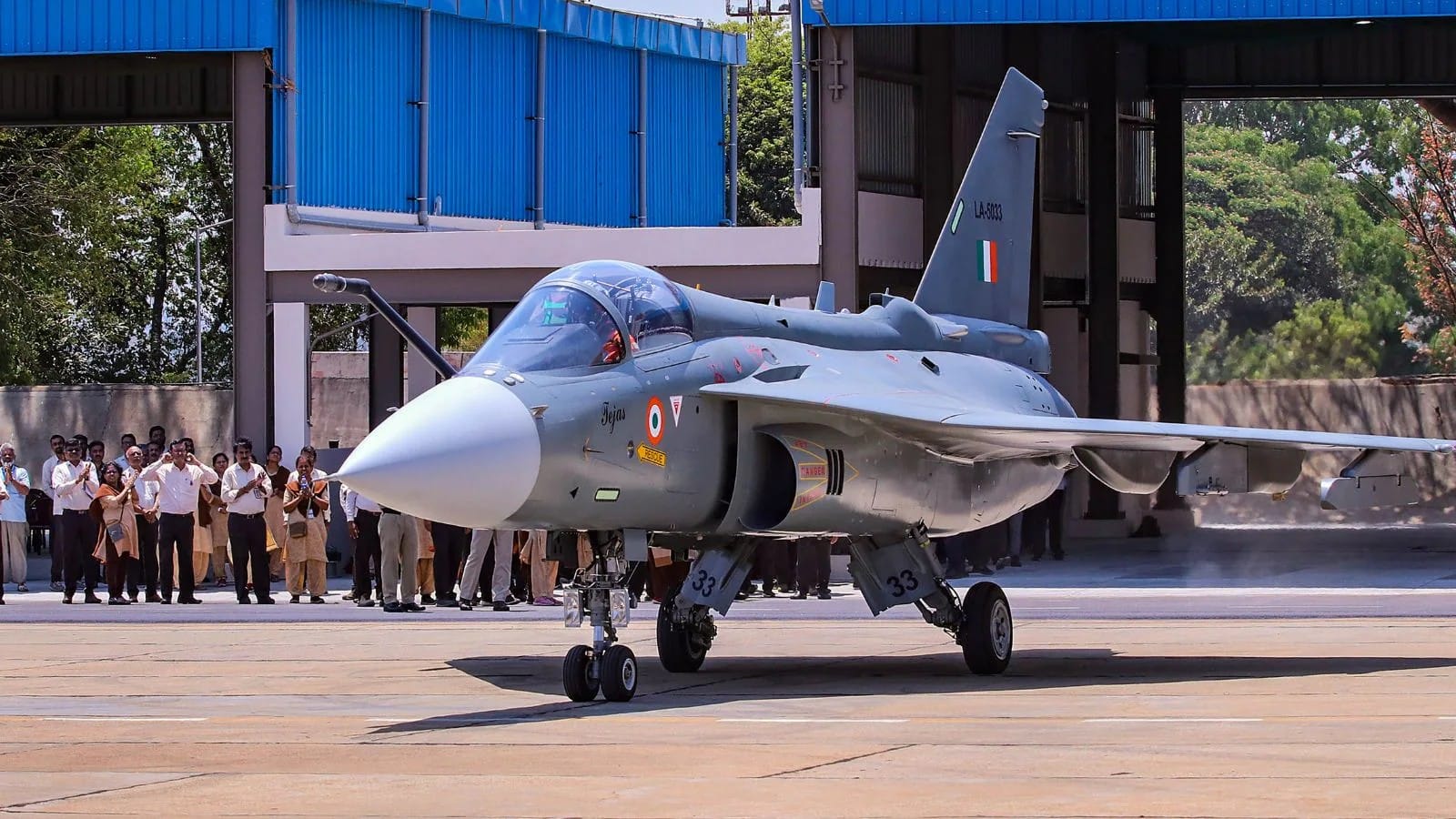 Tejas Mk1A Takes Flight: India’s Indigenous Fighter Jet Soars Towards Self-Reliance