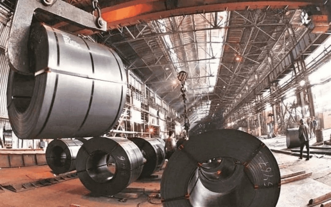 Earthmoving Ambitions: Lloyds Metals Acquires 79.82% Stake in TEIL for Rs 700 Million