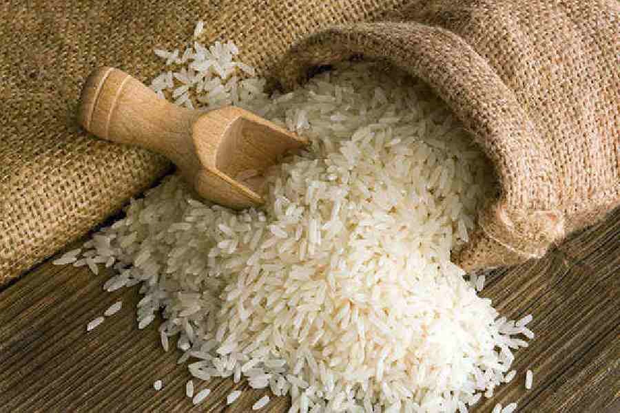 Grain Strain: 5 Key Reasons Behind Bangladesh’s Rising Rice Prices