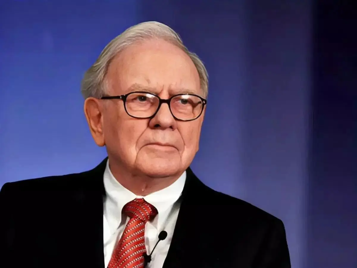 Can Buffett’s double dip strategy help investors scoop profits twice over time?