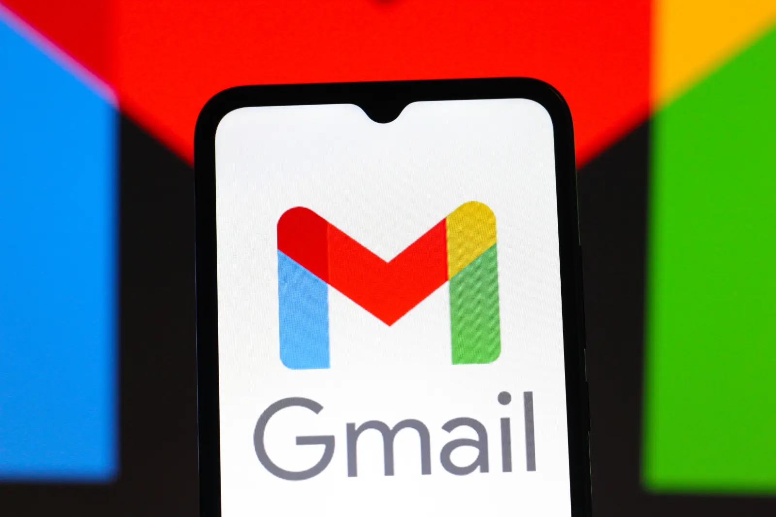Gmail’s Biggest Update In 20 Years: Users Can Now Switch Addresses