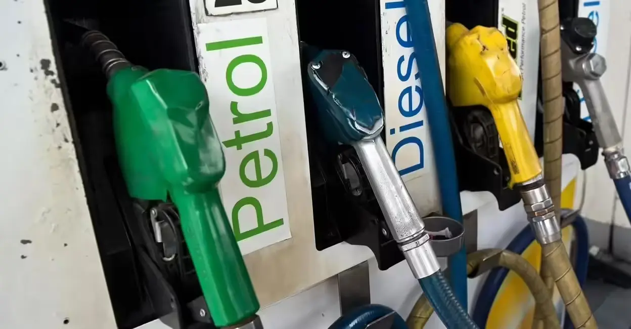 India Maintains Nil Export Duty On Petrol While Revising Diesel And ATF Rates