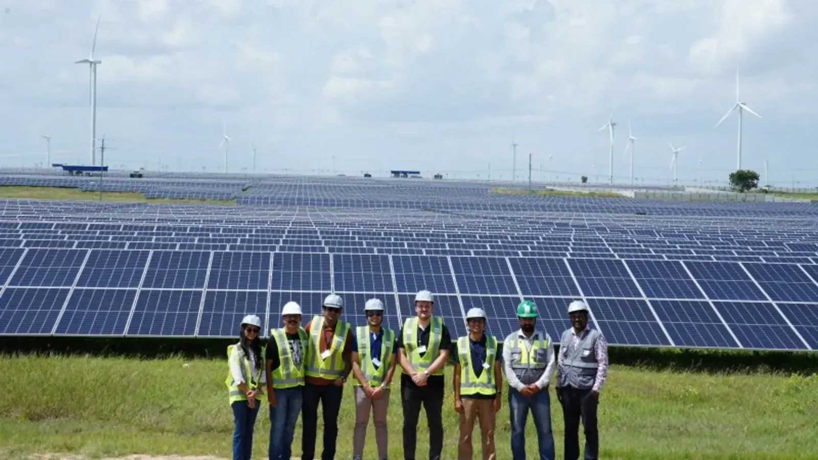 Clean Max To Supply Hybrid Renewable Power To Shell’s LNG Terminal And Technology Centre In India