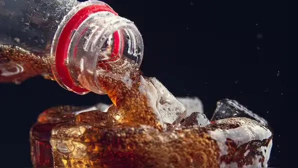 Soda Vs Water: Carbonation Tricks The Brain Into Feeling Extra Refreshment