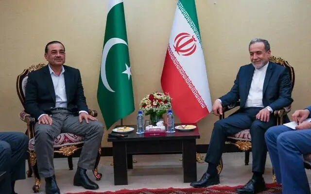 A New Axis Of Cooperation? Iran Sends Top Diplomat To Pakistan With High-Stakes Proposal