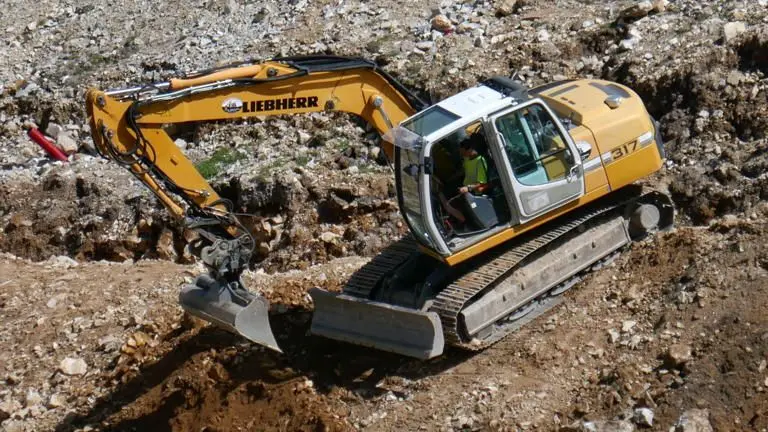 From Diesel To Dynamic: India Converts 650-Ton Mining Excavator To 100% Electric