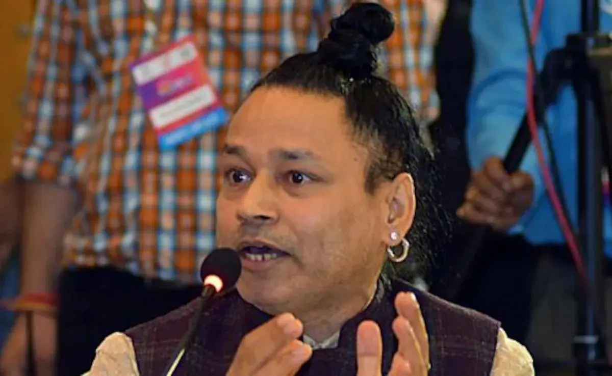 “Don’t Turn Artists Into Clowns”: Kailash Kher’s Bold Stand Ignites Conversation On Creative Respect