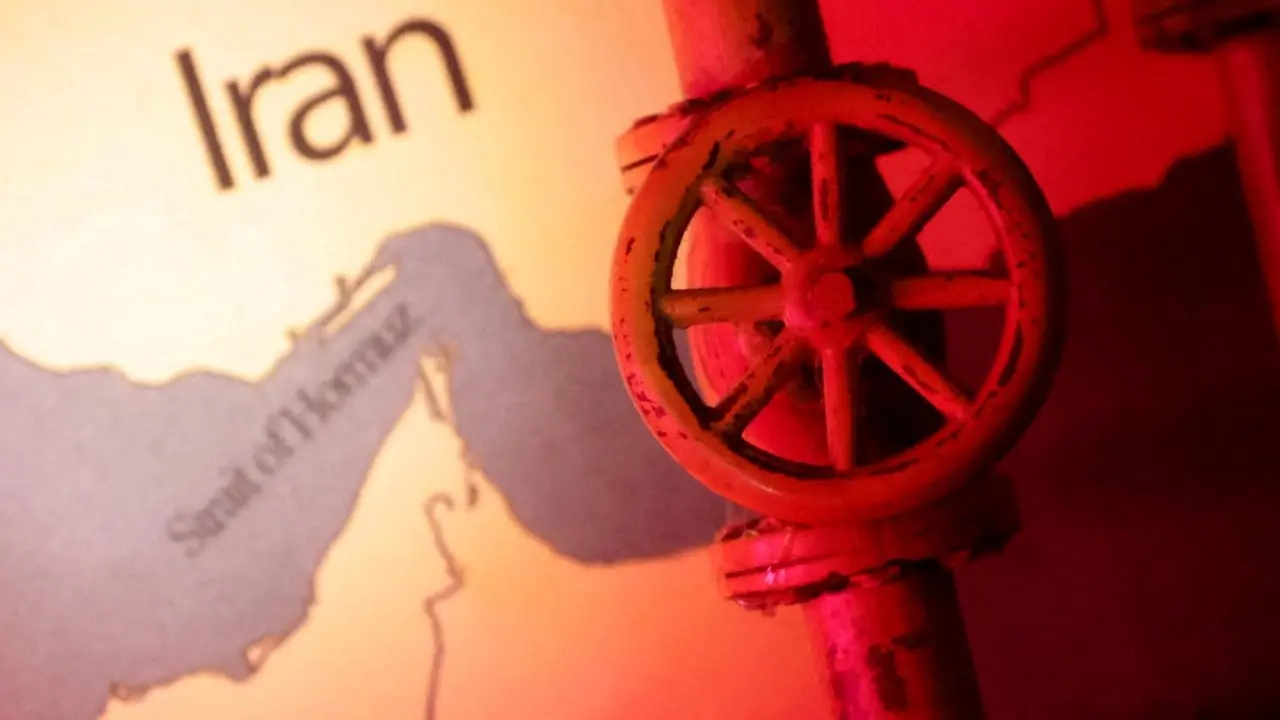 Iran’s Foreign Minister Highlights Strait Of Hormuz Safety Talks In Oman