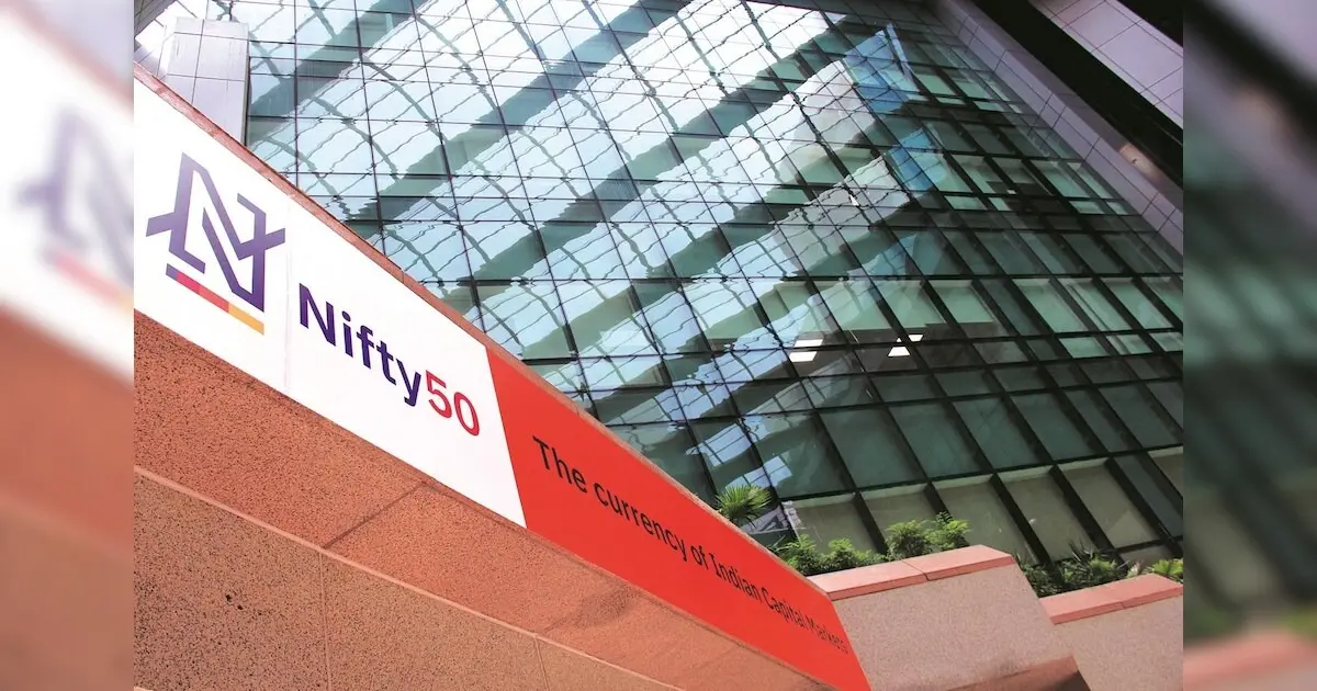 Nifty 50 Extends Losses, Down 0.5% In Afternoon Trade