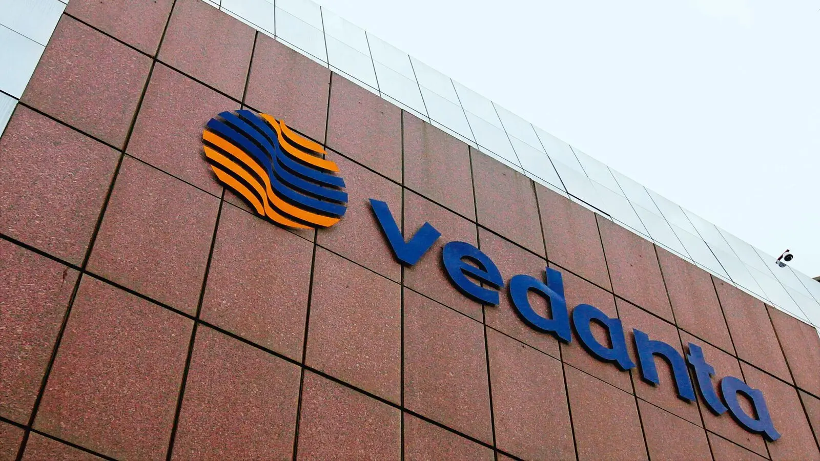 Vedanta Q4 Net Profit At ₹66.98 Billion, Revenue Hits ₹237.31 Billion