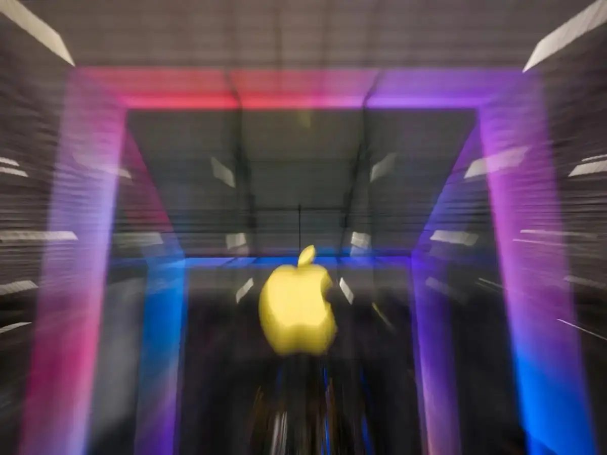 Apple Says India’s Competition Body Overstepping Powers In Intensifying Antitrust Dispute