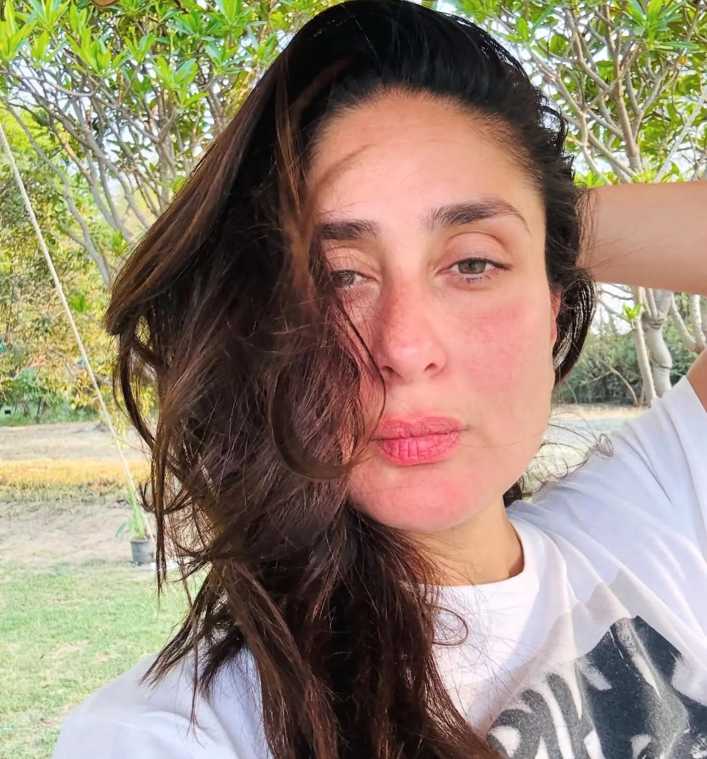 From Filters To Sunlight: Kareena Kapoor Khan Redefines Beauty With 'Haryana Ki Dhoop'