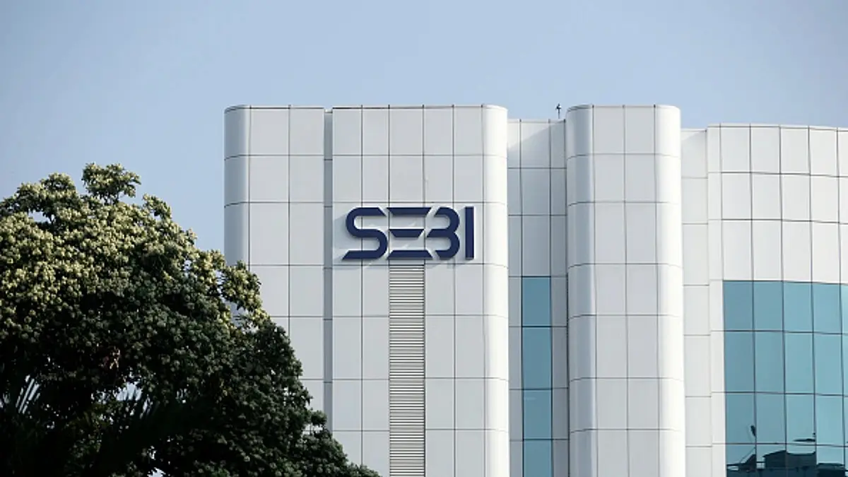 SEBI Proposal Opens Door For Online Bond Platforms To Distribute Gift City Financial Products