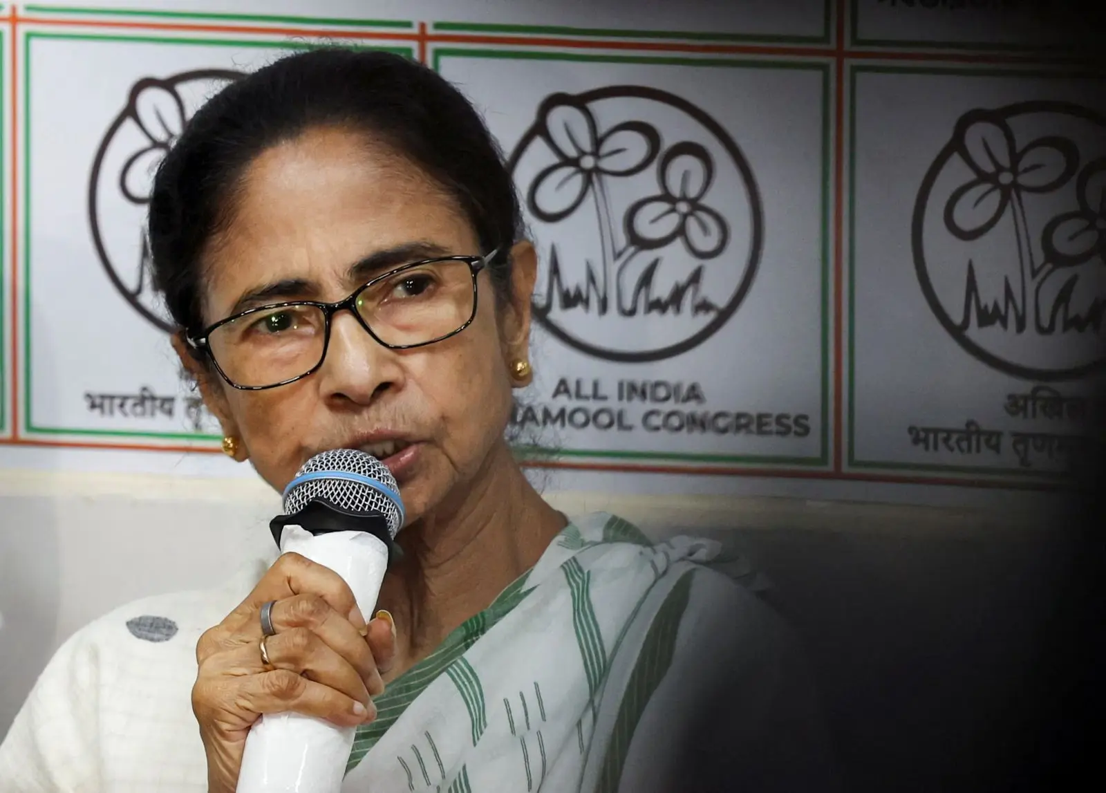 Bengal Mandate Disputed: Mamata Banerjee Plans Supreme Court Battle Against BJP Victory