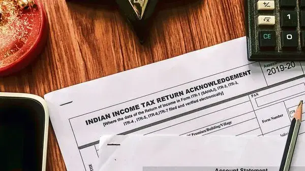 Filing Smart, Not Fast: Experts Urge Taxpayers To Wait Until June 15