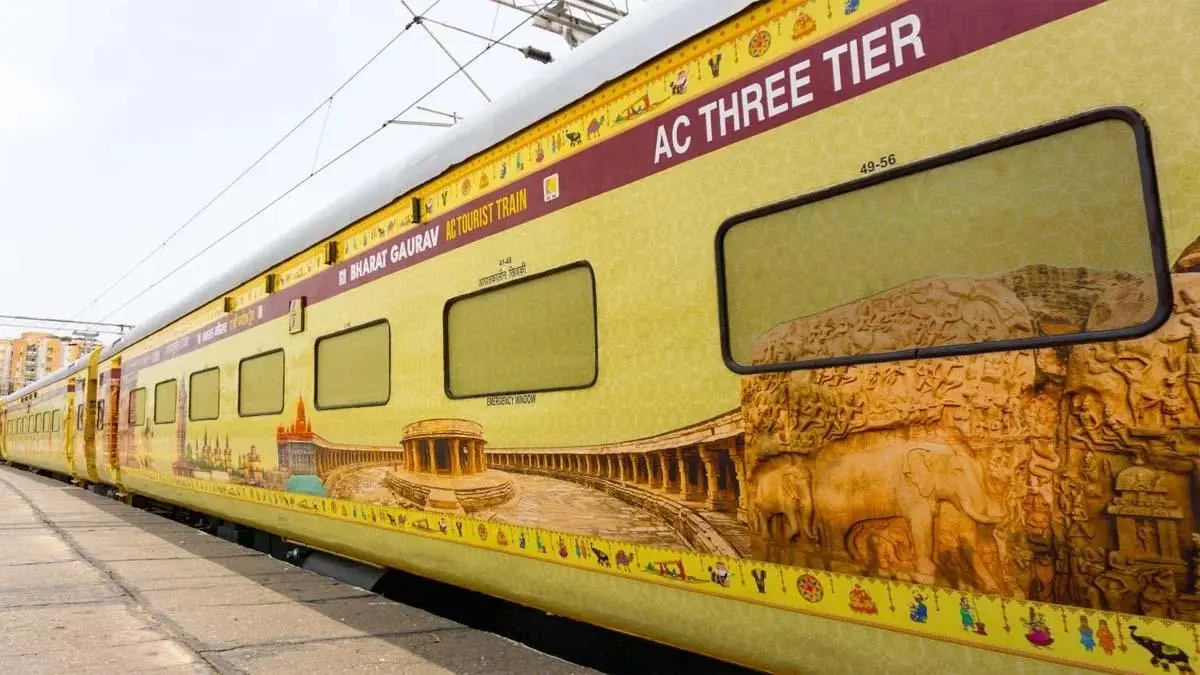 IRCTC Flags Off Bharat Gaurav Train From Indore To Nepal For Pashupatinath Darshan