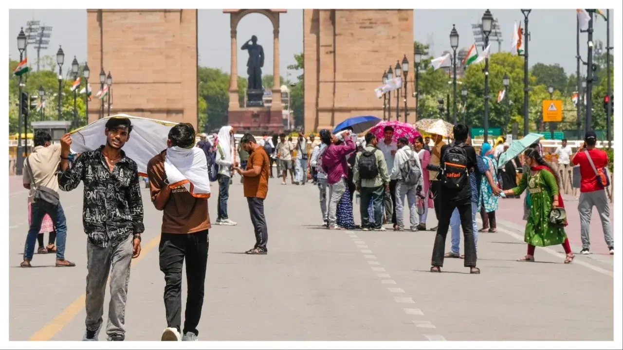 India’s New Heat Epicentre - Banda Hits 48°C As Schools, Shops And Street Life Stop By 10 AM