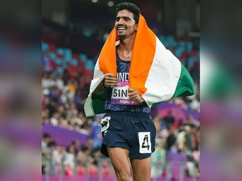Gulveer Singh Sprints Into History With National 5000m Record At LA Track Fest