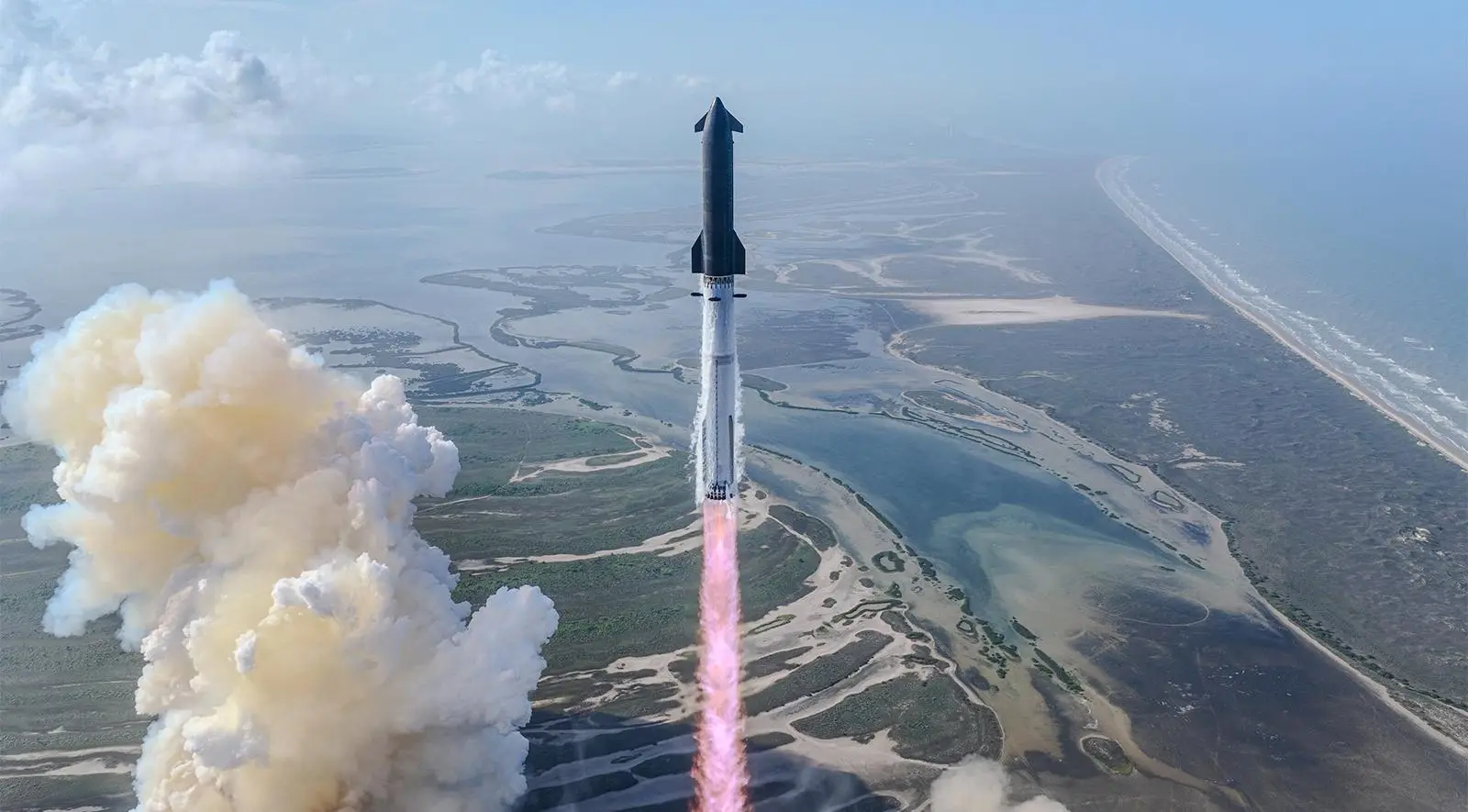 Starship Levels Up: SpaceX Sends V3 Back To The Edge Of Space