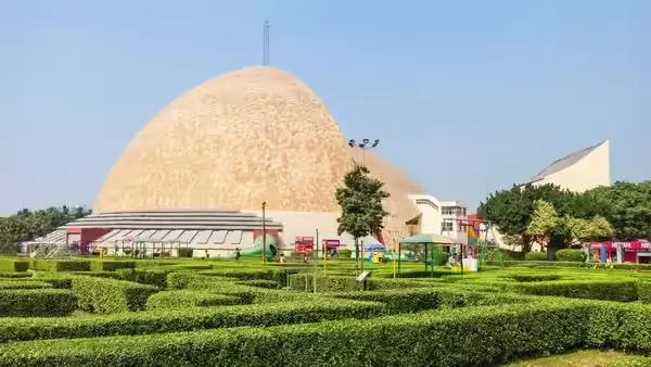 Lab Coats, Libraries And Tramlines: How Kolkata Became India’s Science City In Spirit And In Brick