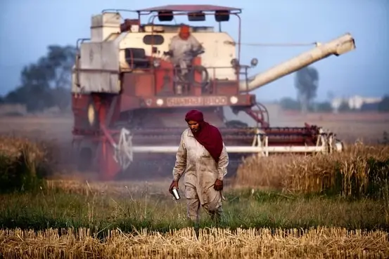 India's Fields Are Still Waiting For A Machine Revolution — And Time Is Running Out