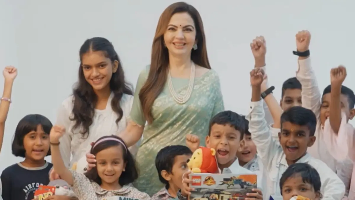 Pearls, Pastels And Pediatric Smiles: Nita Ambani’s Quiet Elegance Lights Up Reliance Hospital