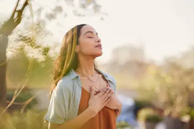 Science Backs Micro-Mindfulness: One-Minute Morning Meditation Routines Improve Mental Clarity