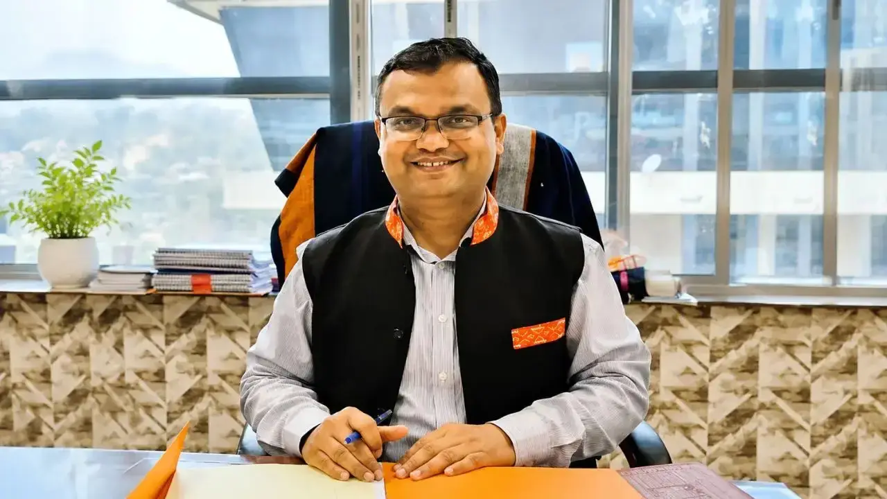 IAS Officer Lokhande Prashant Sitaram Appointed New CBSE Chairperson