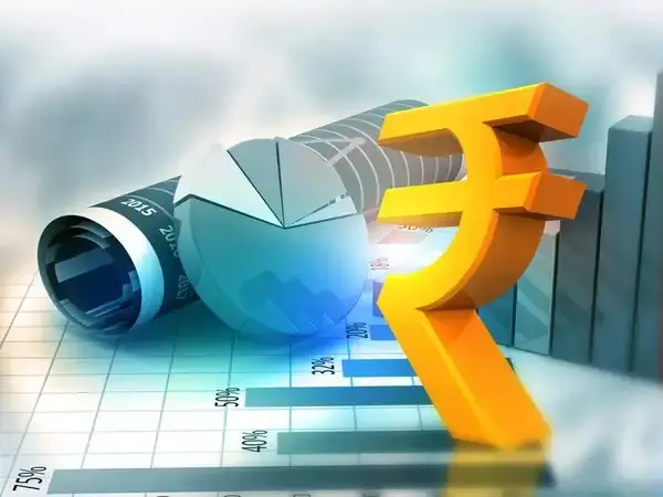 Indian Rupee Drops 0.3% to 95.2650 Against Dollar as Nifty 50 Rises