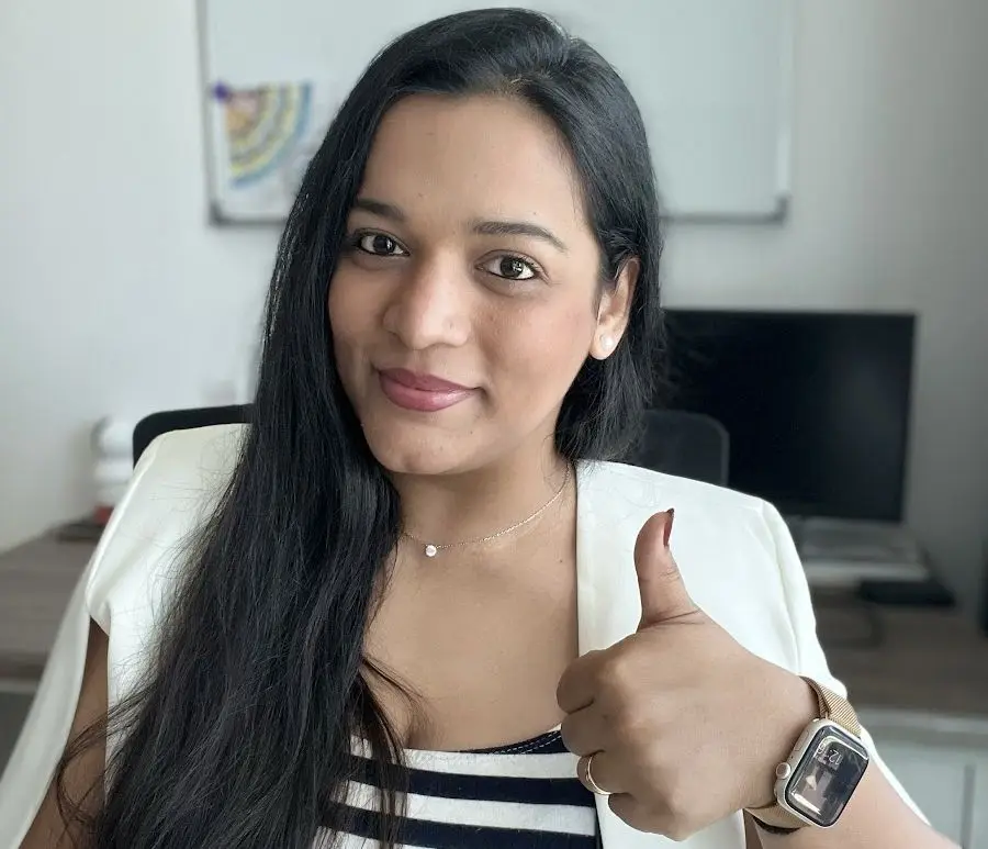 WOW STORY OF THE DAY: A Tata Steel Family's Daughter Left Deloitte, Moved to Dubai, and Won an International Finance Award at 30.