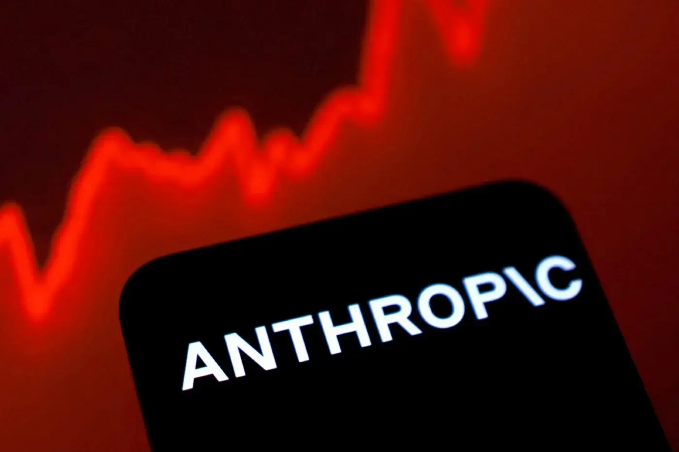 US Orders Anthropic to Suspend Advanced AI Access for Foreign Nationals