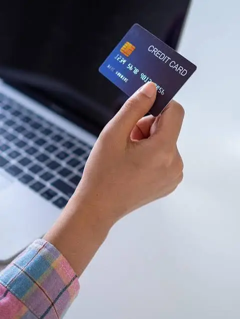 6 Ways to Prevent Unauthorized Credit Card Use and Secure Finances