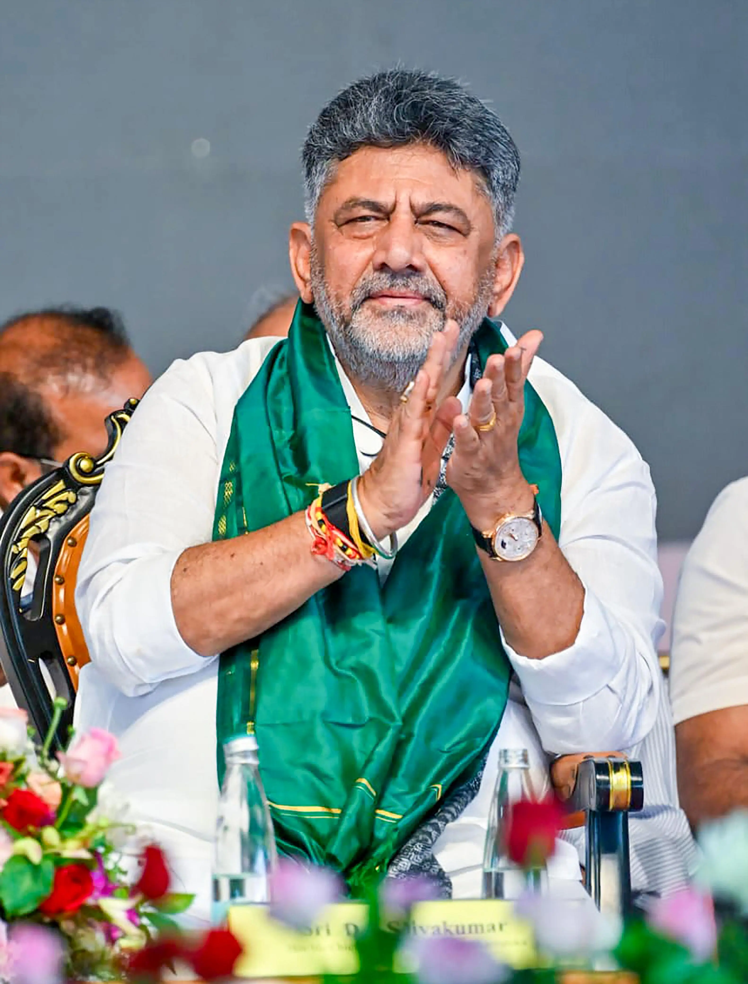 Karnataka Builds ‘Wall of Gratitude’ for Landowners