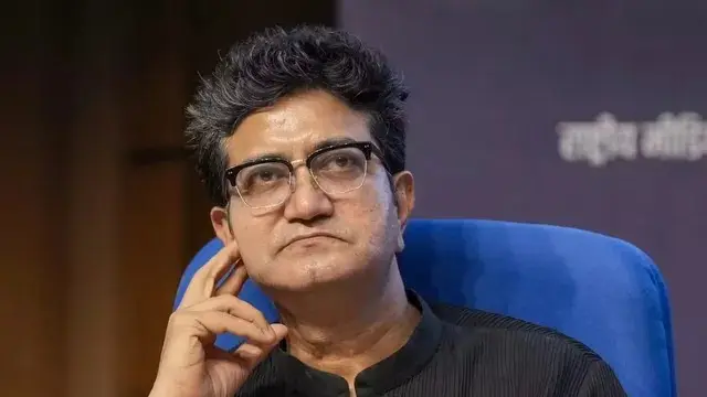 Prasoon Joshi To Lead New I&B Ministry Panel for Indian Cinema