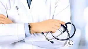 Pulmonologist Lists 10 Health Habits Doctors Follow Daily