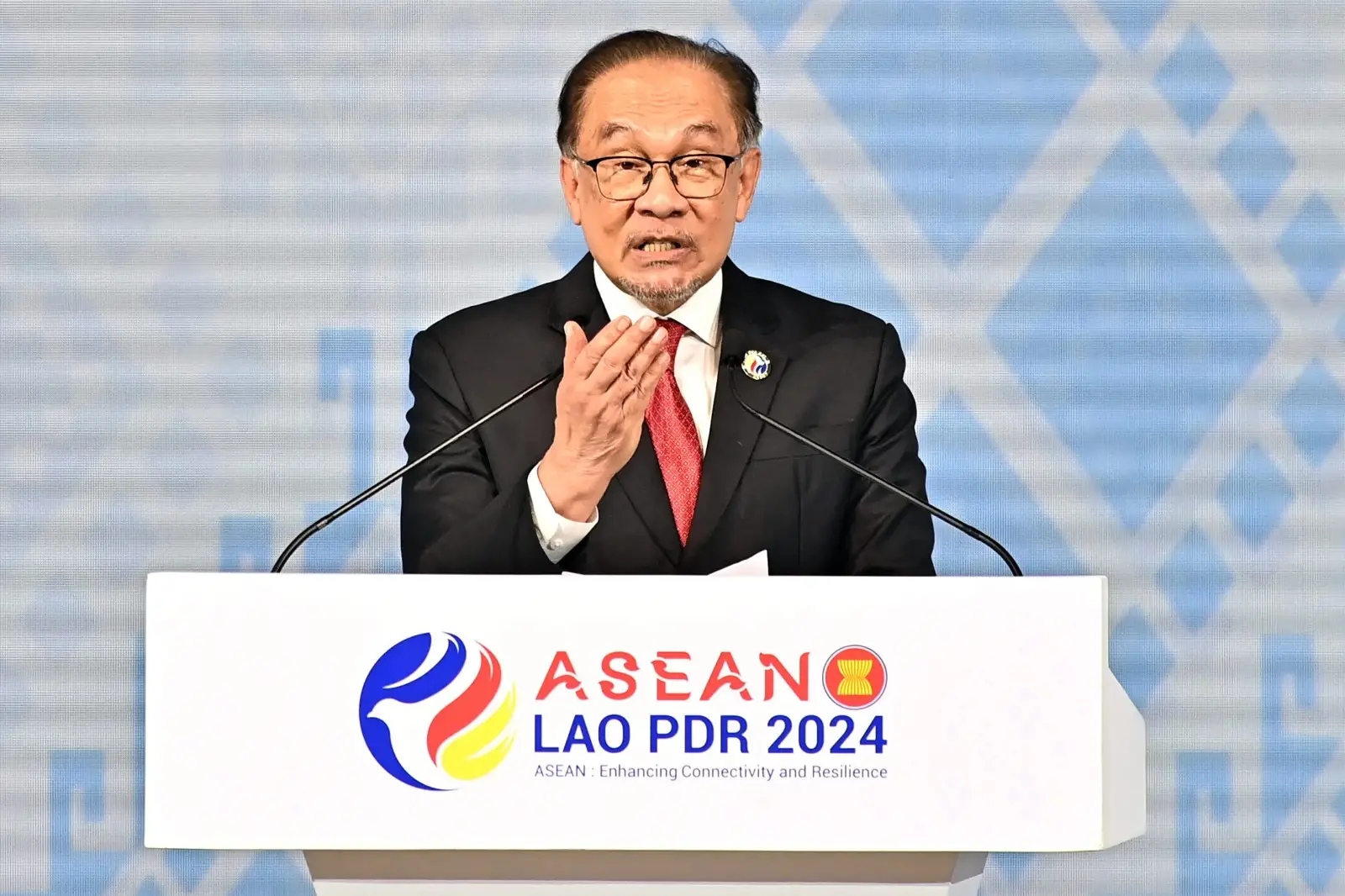 Malaysia PM Anwar Ibrahim Details Upcoming AI Governance Bill