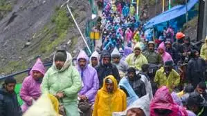 Amarnath Yatra 2026: Pilgrimage Turnout Nears 1 Lakh Mark