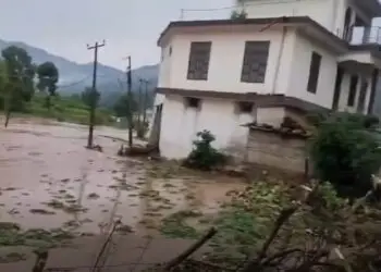 Cloudburst in Pahalgam Triggers Flash Floods; Hotels, Houses Damaged