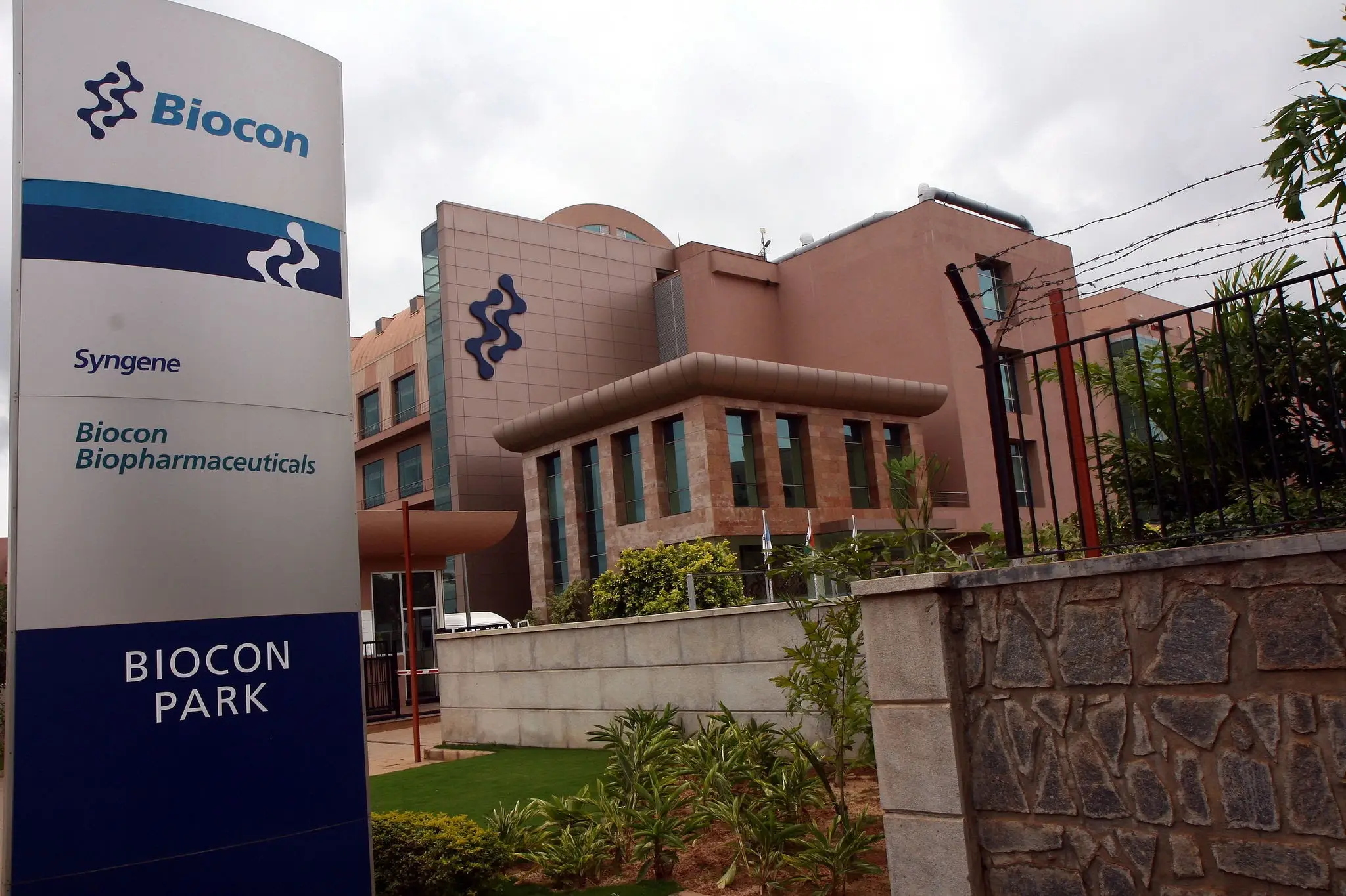 Mylan Plans to Sell Biocon Shares Worth Up to $363 Million