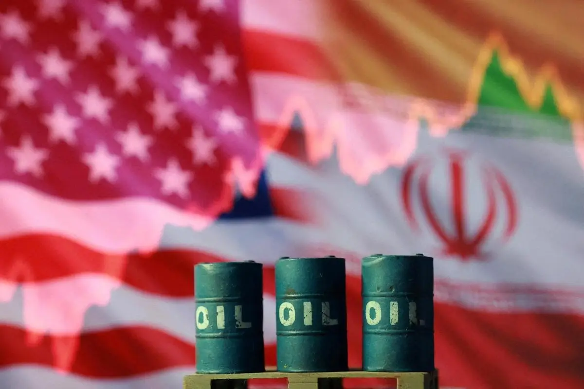 Brent Crude Hits One-Month High Amid Strait of Hormuz Tensions