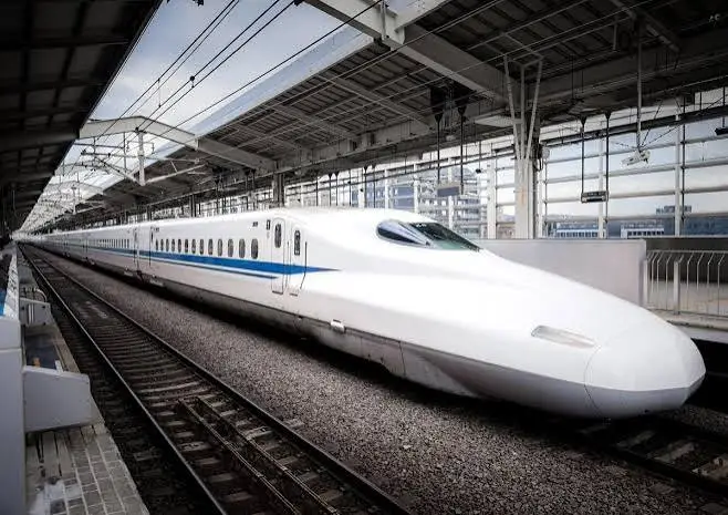 India to Launch Bullet Train with Indigenous Tech, Japan E10 Later