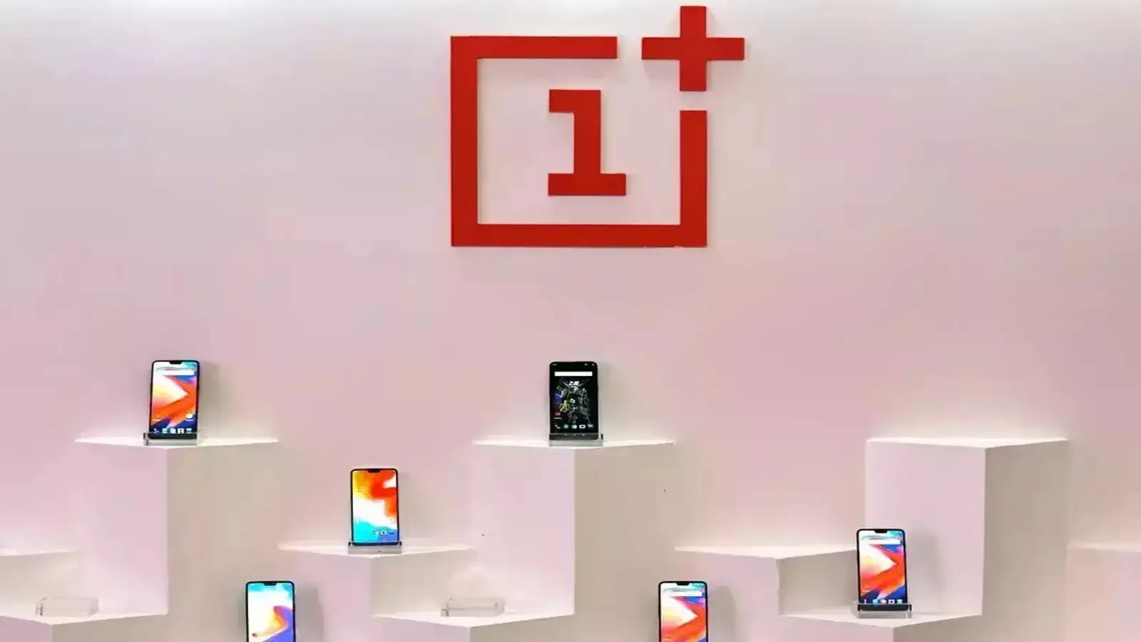OnePlus Reassures Indian Market Amid Western Exit and Software Shift