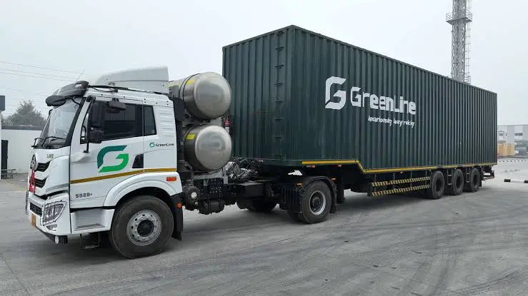 GreenLine Partners Dabur India to Deploy LNG Trucks