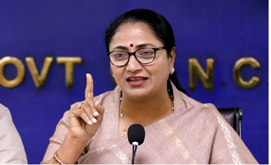 Delhi CM Rekha Gupta Launches Project Manobal in Government Schools