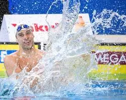 Chad le Clos Sets Commonwealth Record with 19th Career Medal