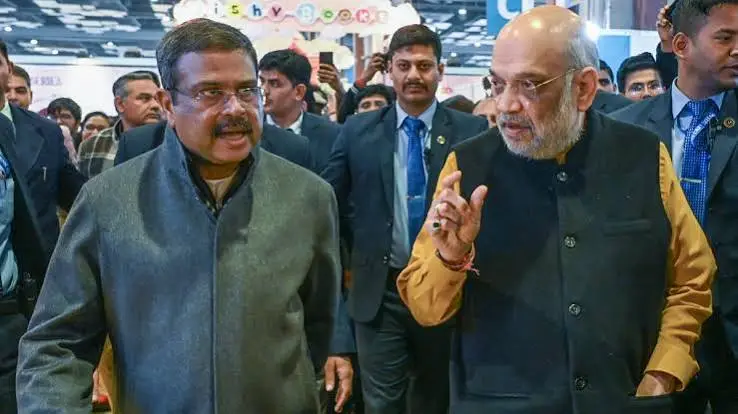 Amit Shah Backs Dharmendra Pradhan After Resignation Over Exam Row