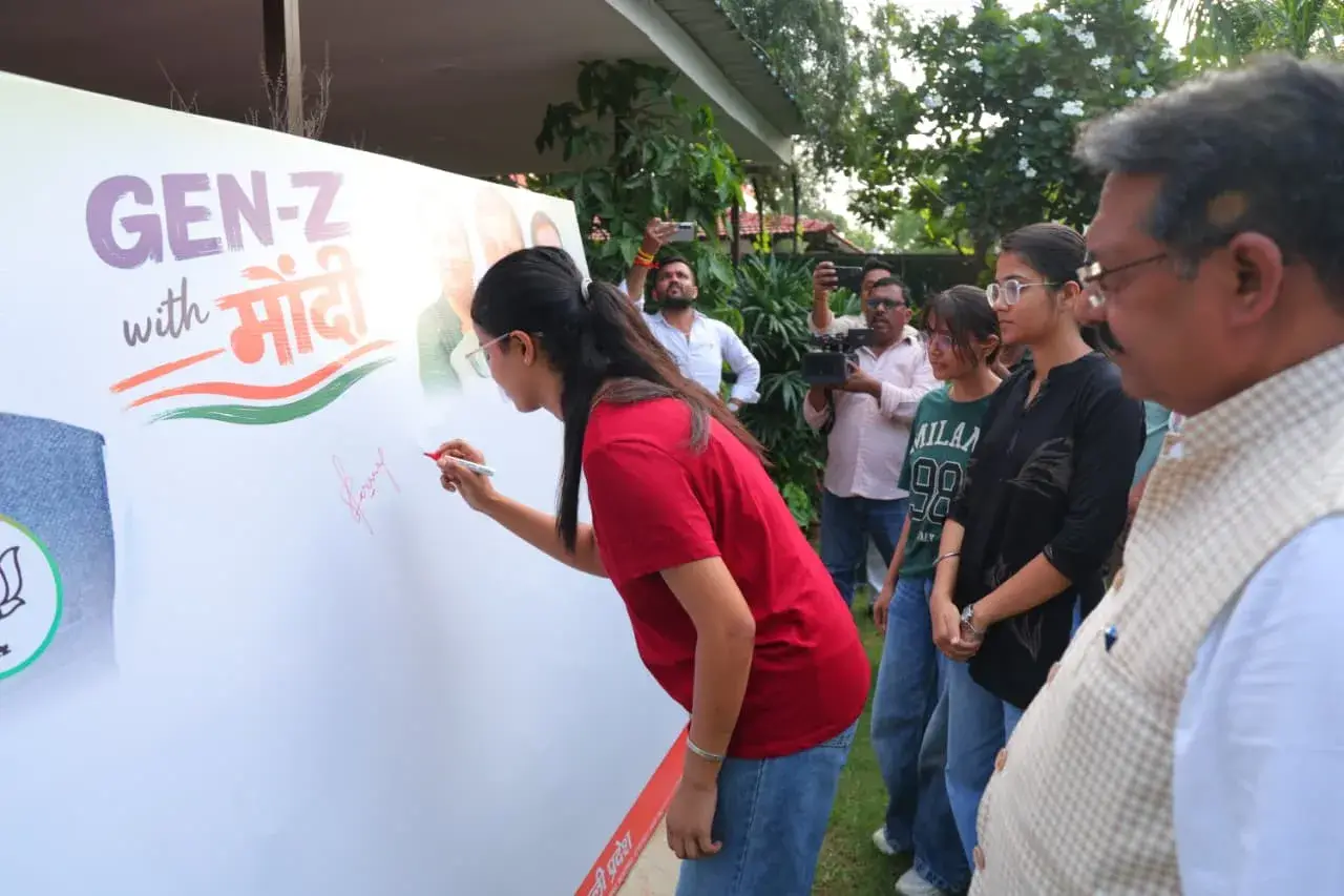 Delhi BJP Chief Harsh Malhotra Holds 'Yuva Samvad' with Students